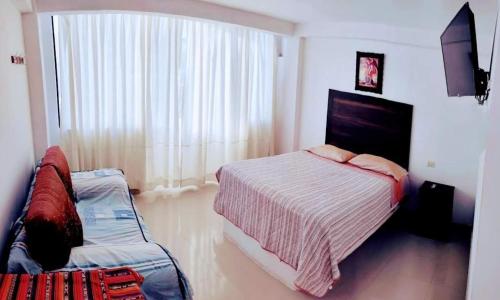 HOTEL ATICOMAR COCHERA