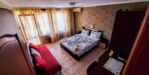 Violeta 7 Guest House - image 10