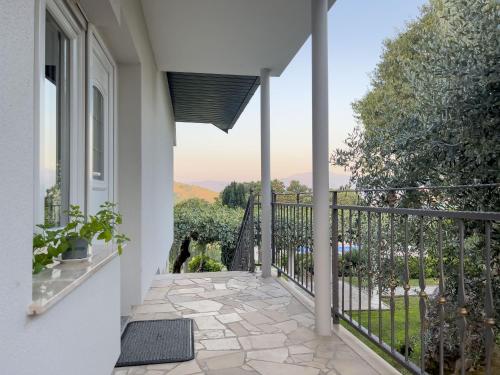 Dārzs, Villa Ellie in Ružići
