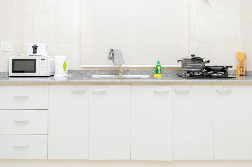 Kitchen, Novara Apartments in Lekki