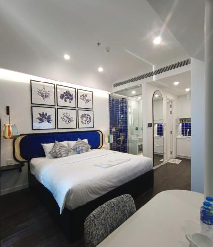 Dualkey Seaview Apartment