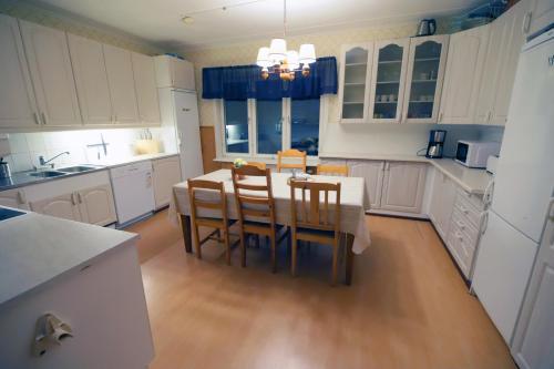 Overkalix Holiday Home with Sauna in Jockfall