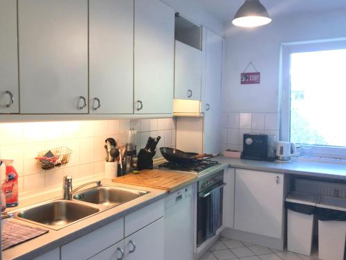 Kitchen, Alt Treptow Fashion HQ in Treptow