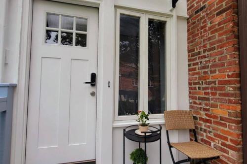 Unique & Peaceful Boston Home( Free Parking), Boston (Foto 7)