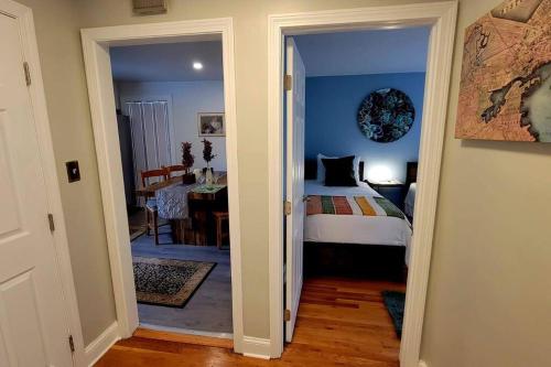 Unique & Peaceful Boston Home( Free Parking)