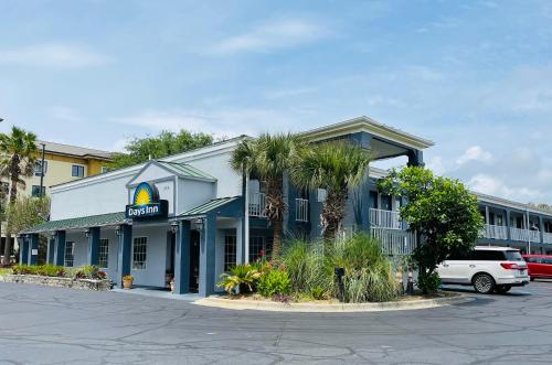 Days Inn By Wyndham Fort Walton Beach