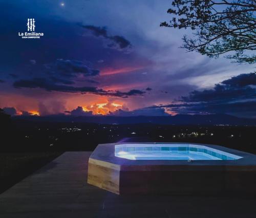 Casa Campestre Acogedora con Jacuzzi Panorámico I La Emiliana