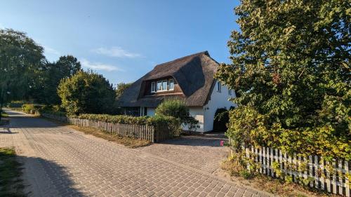 Ferienwohnung im Grünen zwischen Binz und Sellin in Zirkow, Deutschland