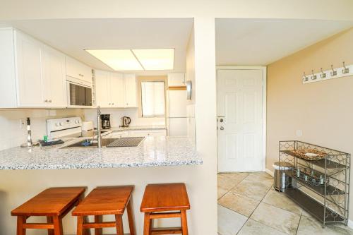 Ocean Village Club D16 - image 31