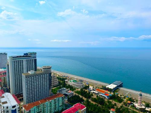 One-Bedroom Apartment with Balcony and Sea View