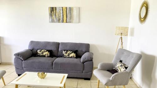 Ti Bonheur Ti Bonheur