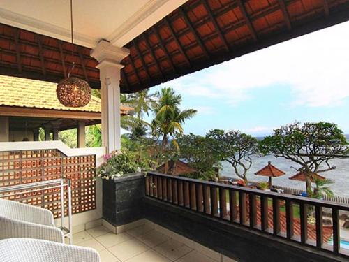 Chambre double, vue sur la mer, balcon