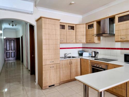 Seafront Apartment - Wifi - Sleeps 6 - ChrisCourt, Marsaskala (foto 5)