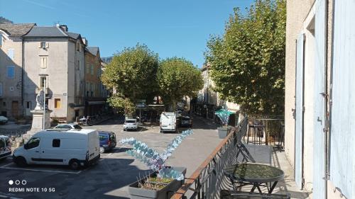 FLORAC AUTHENTIQUE - Mont Lozère