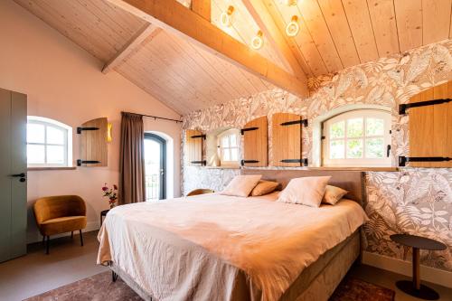 1 queen bed