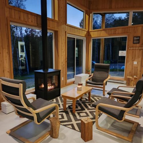 ทัศนียภาพภายนอกโรงแรม, Tanières MicroChalets Charlevoix (Tanieres MicroChalets Charlevoix) in ไบ-เซนต์-พอล (QC)