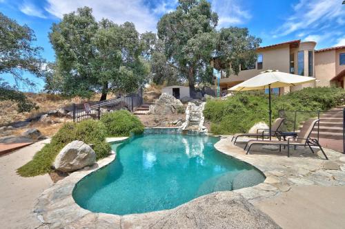 Hacienda Estate in Wine Country in Temecula, USA