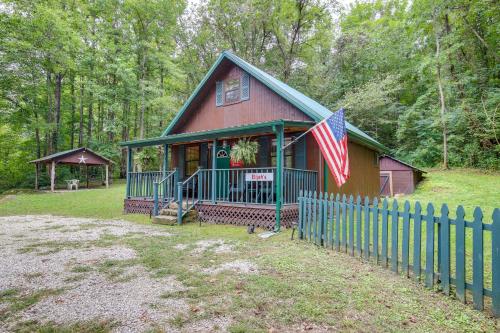 Riverfront Briceville Cabin w/ Patio & Fire Pit! in Rocky Top (TN)