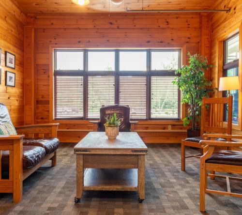 Grand Summit Hotel at Attitash Grand Summit Hotel at Attitash