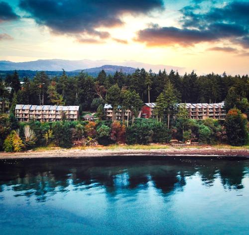 ทัศนียภาพภายนอกโรงแรม, Tigh-Na-Mara Seaside Spa Resort in ปาร์คสวิล (BC)