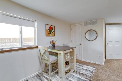 9 Mi to Dtwn Denver: Aurora Vacation Rental in Lowry