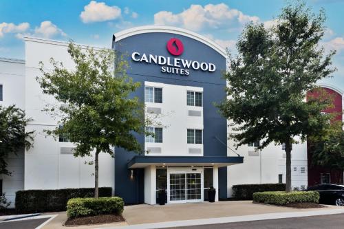 Candlewood Suites Eastchase Park, an IHG Hotel