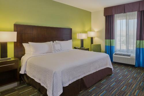 Fairfield Inn & Suites Riverside Corona/Norco