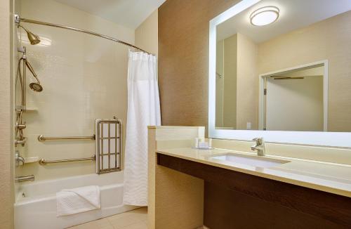 Fairfield Inn & Suites Riverside Corona/Norco