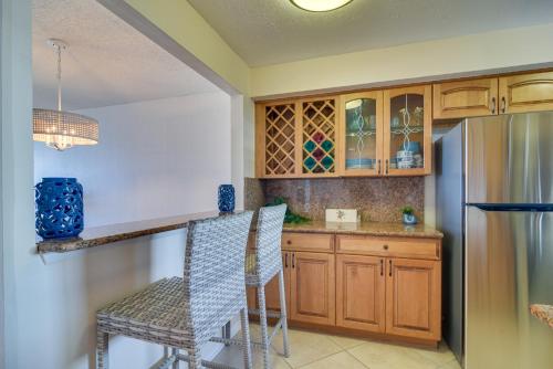 Clearwater Beachfront Condo with Heated Pool Access! in Clearwater Beach, USA