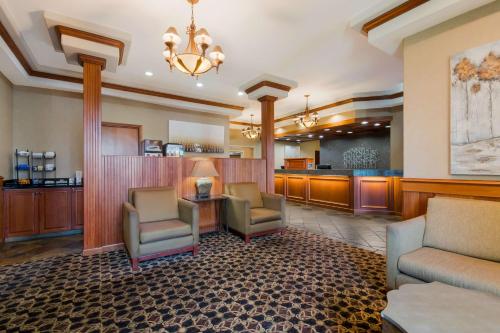 Best Western University Inn and Suites