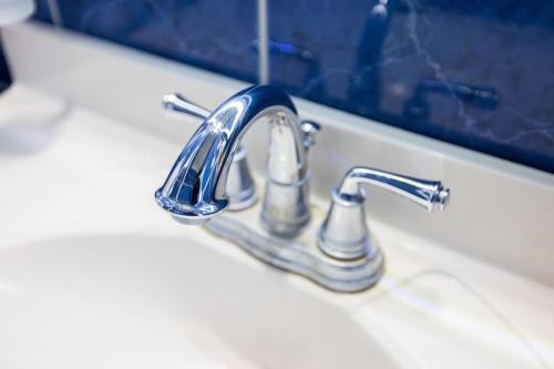 Jobos Beach Apt #1 near food truck and beach .