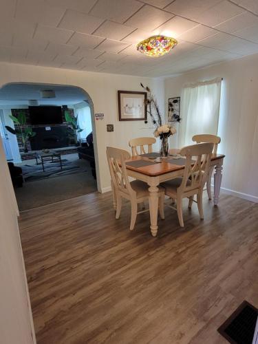 Зручності, Cozy Country Home in Дюнкерк (Нью-Йорк)