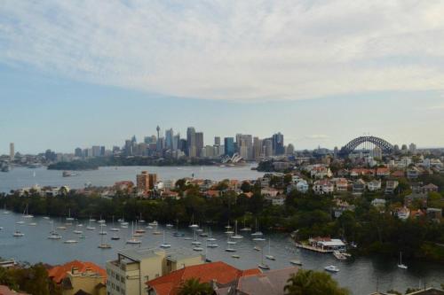 Mosman Bay Magic - Harbourview Studio with Rooftop - image 2