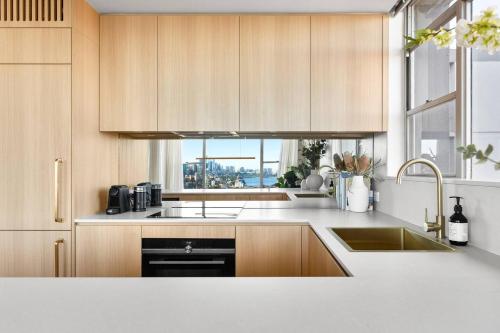 Harbour Bliss - Exquisite Design Breathtaking Views - image 3