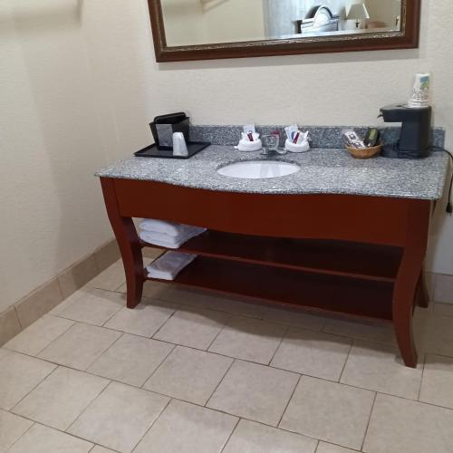HiWay Inn Express in Coalgate, USA