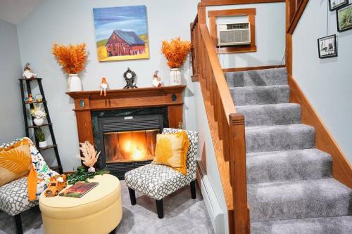 Stairway To Heaven-VT Lakefront! - image 7