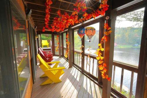 Stairway To Heaven-VT Lakefront! in 洛厄爾 (VT)