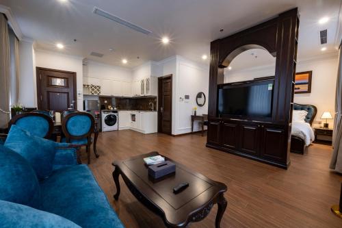 MADELISE HOTEL&APARTMENT in Haiphong