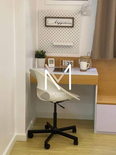 New! Cozy 1BR Unit w/ Coffee Nook by LM Suites