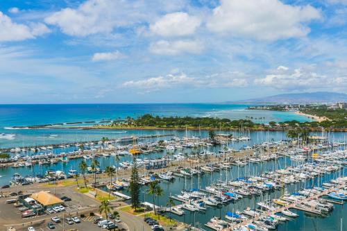 Ilikai Tower 1837 Yacht Harbor View 1BR - image 25