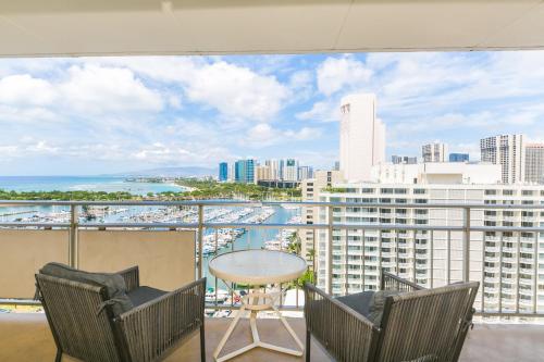 Ilikai Tower 1837 Yacht Harbor View 1BR - image 34