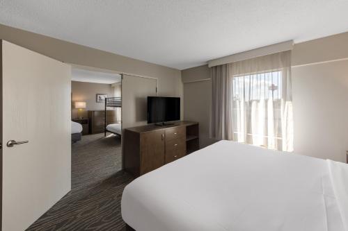 1 double bed