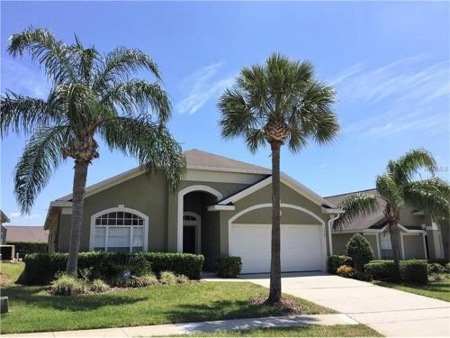 Glenbrook Resort, 4 Bed 35 Baths in Orlando, USA