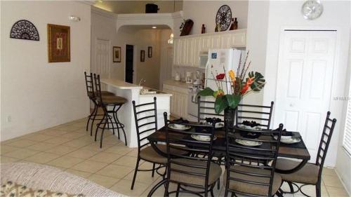 Glenbrook Resort, 4 Bed 35 Baths in Orlando, USA