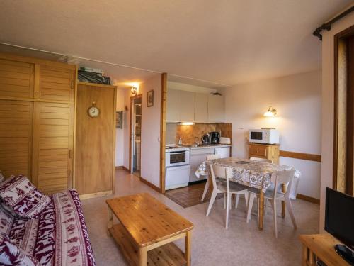 Studio Châtel, 1 pièce, 4 personnes - FR-1-676-130 Chatel