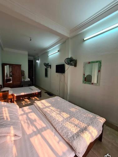 Nha Nghi Huong Thuy - TTTM Royal City in Trung Hoa Nhan Chinh