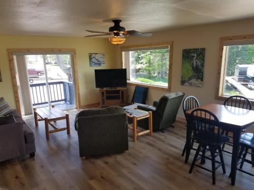 Bull Frog Bay #2 in Minocqua, USA