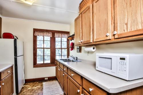 Hearthwood Beach House in Minocqua, USA