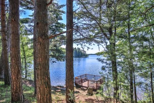 Hearthwood Beach House in Minocqua, USA
