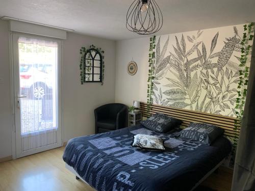 Chambre indépendante confortable et calme !